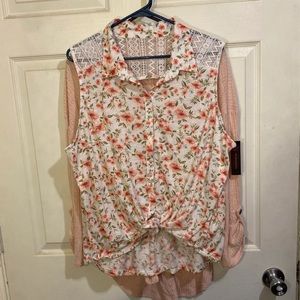 SOLD 2 NWT No Boundaries Tie-Front Tops Size XXL/XXXL